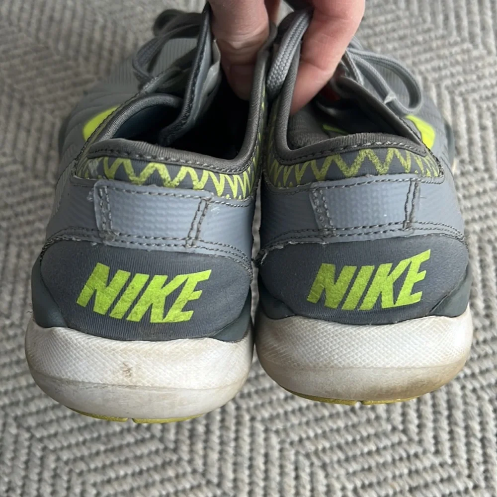 Nike excellent just